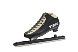 Tonny de Jong, the first international champion with Viking clap skates